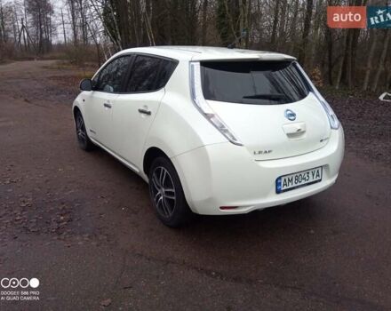 Белый Ниссан Лиф, объемом двигателя 0 л и пробегом 100 тыс. км за 4800 $, фото 10 на Automoto.ua