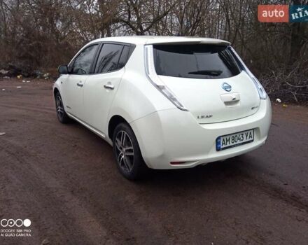 Белый Ниссан Лиф, объемом двигателя 0 л и пробегом 100 тыс. км за 4800 $, фото 1 на Automoto.ua