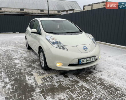 Белый Ниссан Лиф, объемом двигателя 0 л и пробегом 140 тыс. км за 4300 $, фото 14 на Automoto.ua