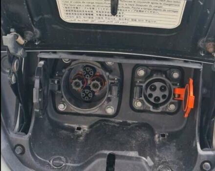 Белый Ниссан Лиф, объемом двигателя 0 л и пробегом 159 тыс. км за 4300 $, фото 11 на Automoto.ua