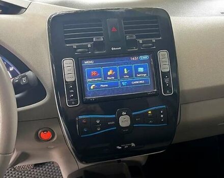 Білий Ніссан Ліф, об'ємом двигуна 0 л та пробігом 133 тис. км за 4000 $, фото 2 на Automoto.ua