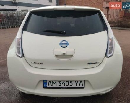 Белый Ниссан Лиф, объемом двигателя 0 л и пробегом 142 тыс. км за 5599 $, фото 9 на Automoto.ua