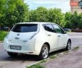 Белый Ниссан Лиф, объемом двигателя 0 л и пробегом 140 тыс. км за 5899 $, фото 4 на Automoto.ua