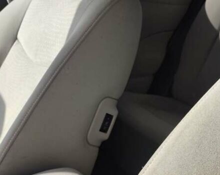 Ниссан Лиф 2011 в Ивано-Франковске на Automoto.ua Белый Ниссан Лиф, объемом двигателя 0 л и пробегом 117 тыс. км за 4600 $, фото 17 на Automoto.ua