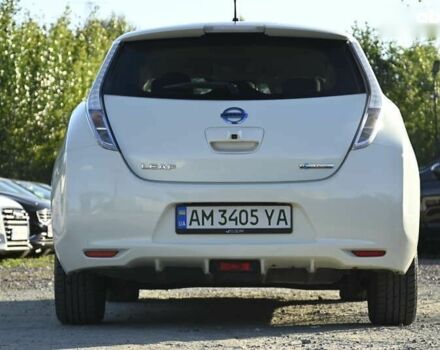 Белый Ниссан Лиф, объемом двигателя 0 л и пробегом 142 тыс. км за 5800 $, фото 11 на Automoto.ua