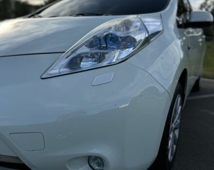 Белый Ниссан Лиф, объемом двигателя 0 л и пробегом 134 тыс. км за 4300 $, фото 15 на Automoto.ua