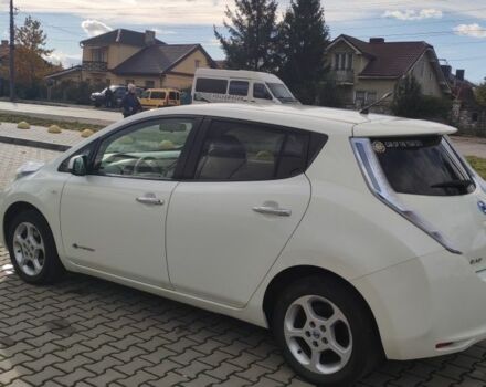 Белый Ниссан Лиф, объемом двигателя 0 л и пробегом 117 тыс. км за 4600 $, фото 3 на Automoto.ua