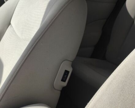 Белый Ниссан Лиф, объемом двигателя 0 л и пробегом 117 тыс. км за 4600 $, фото 7 на Automoto.ua