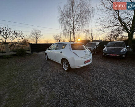 Білий Ніссан Ліф, об'ємом двигуна 0 л та пробігом 124 тис. км за 4000 $, фото 4 на Automoto.ua