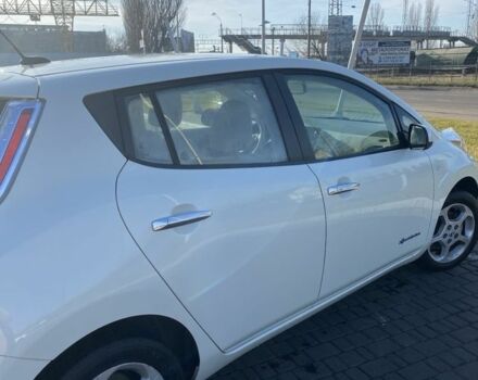 Білий Ніссан Ліф, об'ємом двигуна 0 л та пробігом 120 тис. км за 5000 $, фото 5 на Automoto.ua