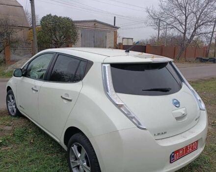 Белый Ниссан Лиф, объемом двигателя 0 л и пробегом 100 тыс. км за 6350 $, фото 7 на Automoto.ua