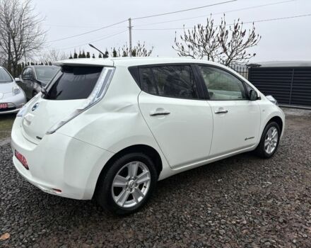 Белый Ниссан Лиф, объемом двигателя 0 л и пробегом 124 тыс. км за 3999 $, фото 5 на Automoto.ua