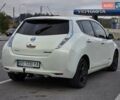Белый Ниссан Лиф, объемом двигателя 0 л и пробегом 187 тыс. км за 4999 $, фото 4 на Automoto.ua