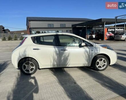 Белый Ниссан Лиф, объемом двигателя 0 л и пробегом 86 тыс. км за 4700 $, фото 5 на Automoto.ua