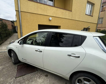 Білий Ніссан Ліф, об'ємом двигуна 0 л та пробігом 102 тис. км за 5100 $, фото 12 на Automoto.ua