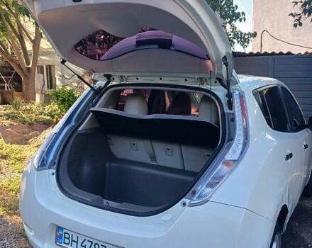 Белый Ниссан Лиф, объемом двигателя 0 л и пробегом 110 тыс. км за 6500 $, фото 29 на Automoto.ua