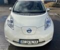 Белый Ниссан Лиф, объемом двигателя 0 л и пробегом 130 тыс. км за 4250 $, фото 1 на Automoto.ua
