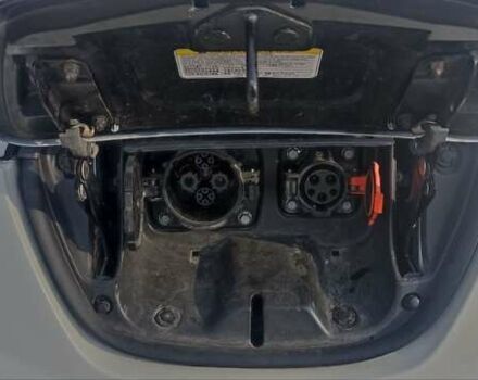 Белый Ниссан Лиф, объемом двигателя 0 л и пробегом 185 тыс. км за 6200 $, фото 5 на Automoto.ua