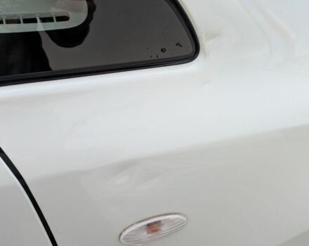 Белый Ниссан Лиф, объемом двигателя 0 л и пробегом 125 тыс. км за 4200 $, фото 16 на Automoto.ua