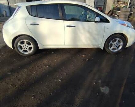 Білий Ніссан Ліф, об'ємом двигуна 0 л та пробігом 150 тис. км за 4990 $, фото 19 на Automoto.ua