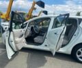 Білий Ніссан Ліф, об'ємом двигуна 0 л та пробігом 99 тис. км за 4000 $, фото 9 на Automoto.ua