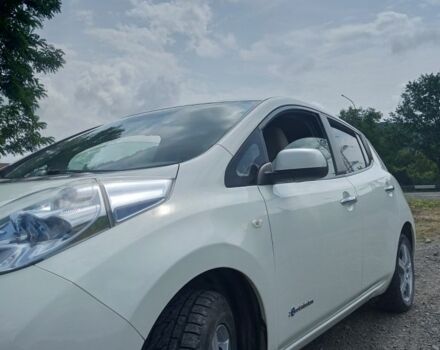 Белый Ниссан Лиф, объемом двигателя 0 л и пробегом 142 тыс. км за 5350 $, фото 17 на Automoto.ua