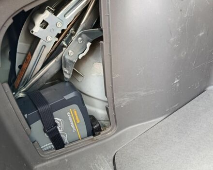 Белый Ниссан Лиф, объемом двигателя 0 л и пробегом 142 тыс. км за 4600 $, фото 9 на Automoto.ua