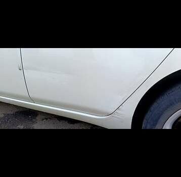 Белый Ниссан Лиф, объемом двигателя 0 л и пробегом 98 тыс. км за 5850 $, фото 10 на Automoto.ua