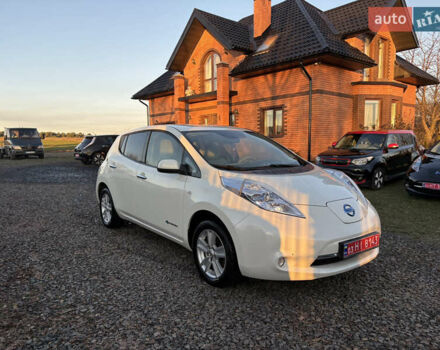 Білий Ніссан Ліф, об'ємом двигуна 0 л та пробігом 124 тис. км за 4000 $, фото 13 на Automoto.ua