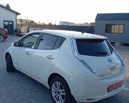 Білий Ніссан Ліф, об'ємом двигуна 0 л та пробігом 196 тис. км за 4350 $, фото 2 на Automoto.ua