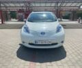 Білий Ніссан Ліф, об'ємом двигуна 0 л та пробігом 99 тис. км за 4000 $, фото 8 на Automoto.ua