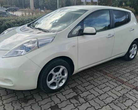 Белый Ниссан Лиф, объемом двигателя 0 л и пробегом 142 тыс. км за 4600 $, фото 11 на Automoto.ua