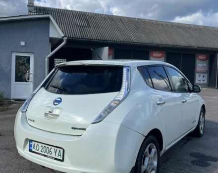 Белый Ниссан Лиф, объемом двигателя 0 л и пробегом 123 тыс. км за 7000 $, фото 2 на Automoto.ua