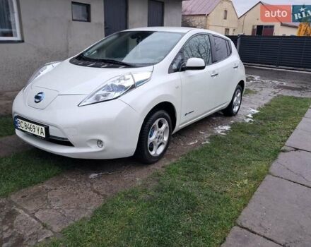 Белый Ниссан Лиф, объемом двигателя 0 л и пробегом 90 тыс. км за 4500 $, фото 4 на Automoto.ua