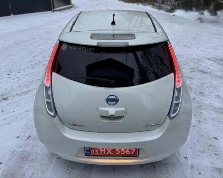 Белый Ниссан Лиф, объемом двигателя 0 л и пробегом 93 тыс. км за 3990 $, фото 11 на Automoto.ua