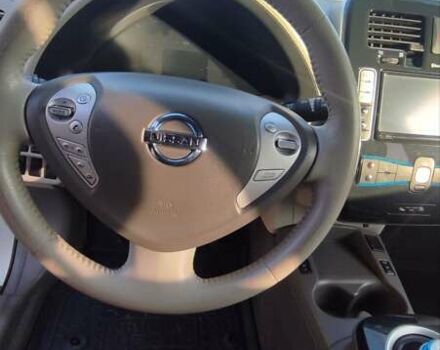 Білий Ніссан Ліф, об'ємом двигуна 0 л та пробігом 150 тис. км за 4990 $, фото 14 на Automoto.ua