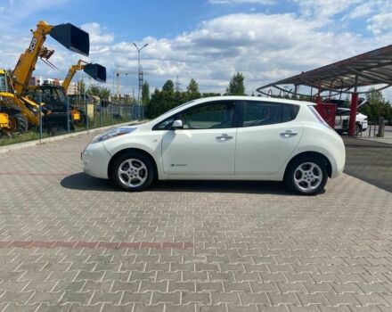 Білий Ніссан Ліф, об'ємом двигуна 0 л та пробігом 99 тис. км за 4000 $, фото 2 на Automoto.ua
