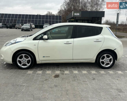 Білий Ніссан Ліф, об'ємом двигуна 0 л та пробігом 152 тис. км за 4450 $, фото 2 на Automoto.ua