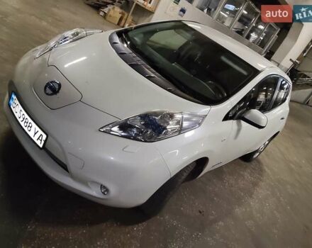 Білий Ніссан Ліф, об'ємом двигуна 0 л та пробігом 173 тис. км за 3800 $, фото 2 на Automoto.ua