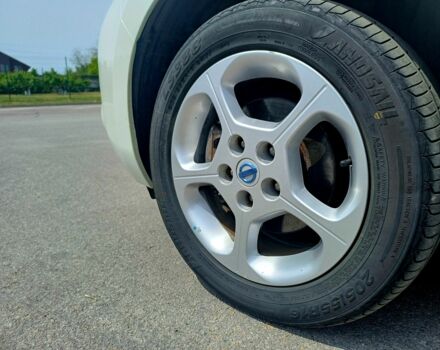 Белый Ниссан Лиф, объемом двигателя 0 л и пробегом 140 тыс. км за 5099 $, фото 14 на Automoto.ua