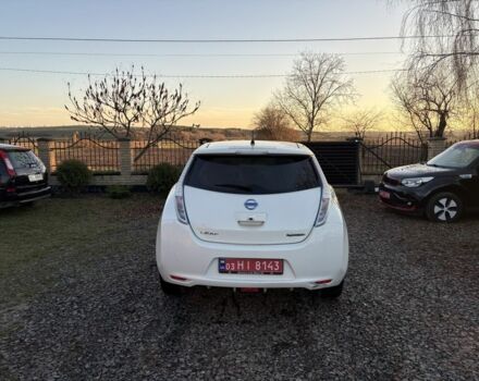 Белый Ниссан Лиф, объемом двигателя 0 л и пробегом 124 тыс. км за 4000 $, фото 9 на Automoto.ua