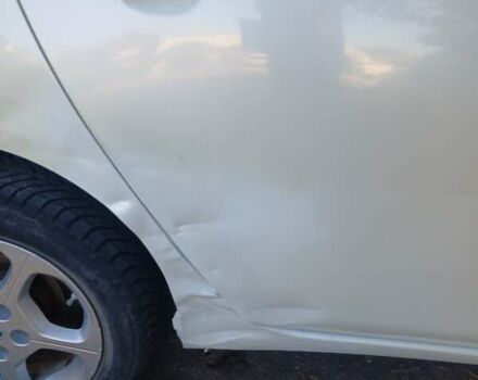 Белый Ниссан Лиф, объемом двигателя 0 л и пробегом 110 тыс. км за 6500 $, фото 32 на Automoto.ua