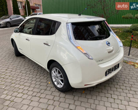 Білий Ніссан Ліф, об'ємом двигуна 0 л та пробігом 81 тис. км за 4600 $, фото 34 на Automoto.ua