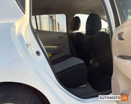 Белый Ниссан Лиф, объемом двигателя 24 л и пробегом 78 тыс. км за 6590 $, фото 18 на Automoto.ua