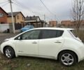 Білий Ніссан Ліф, об'ємом двигуна 0 л та пробігом 140 тис. км за 4200 $, фото 1 на Automoto.ua