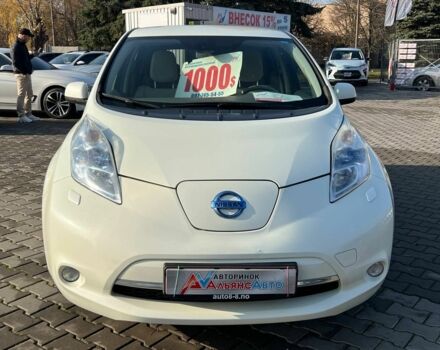 Белый Ниссан Лиф, объемом двигателя 0 л и пробегом 104 тыс. км за 6400 $, фото 1 на Automoto.ua