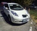 Білий Ніссан Ліф, об'ємом двигуна 0 л та пробігом 144 тис. км за 6300 $, фото 1 на Automoto.ua