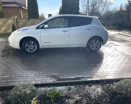 Белый Ниссан Лиф, объемом двигателя 0 л и пробегом 131 тыс. км за 4300 $, фото 3 на Automoto.ua