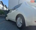 Белый Ниссан Лиф, объемом двигателя 0 л и пробегом 180 тыс. км за 5400 $, фото 13 на Automoto.ua