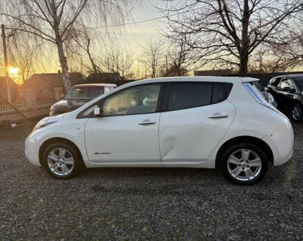 Белый Ниссан Лиф, объемом двигателя 0 л и пробегом 124 тыс. км за 4000 $, фото 7 на Automoto.ua